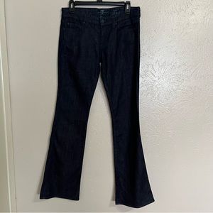 7FAM The Lexie Petite A-Pocket Dark Wash Flare Jeans Womens Size 27